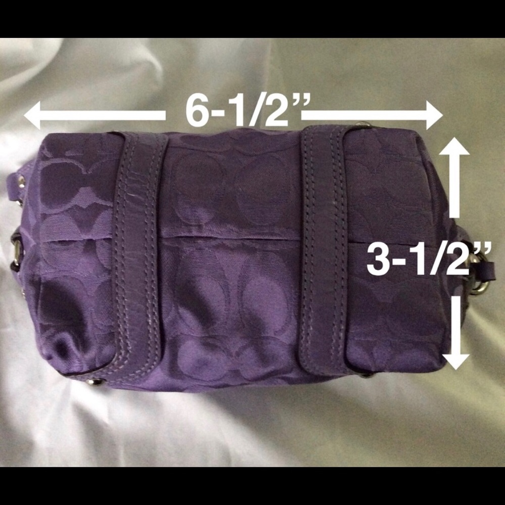 SOLD‼️ Coach small bag - Picture 6 of 8